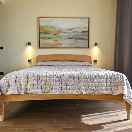 Crocevia Cupoli Realis 3* 파린돌라